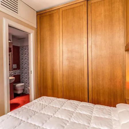 Flat In The Heart Of Vaticancity Apartment *