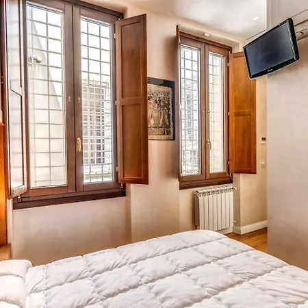 Flat In The Heart Of Vaticancity *